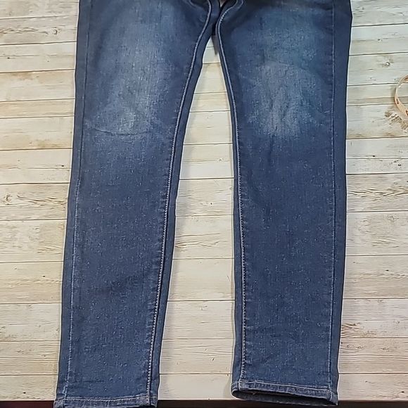 Levi's Mile High Super Skinny High Rise Jeans Size 30 Light Distress Medium Wash - Picture 5 of 12